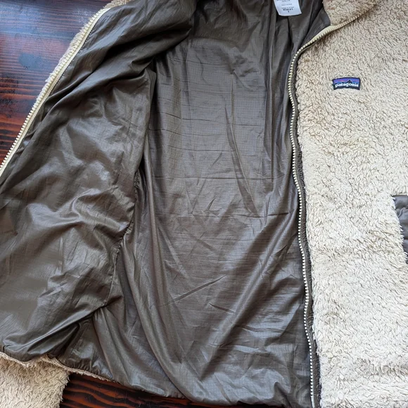 Patagonia Women’s Los Gatos Fleece Jacket – Cream / Taupe Trim (Size S) - Picture 4 of 6